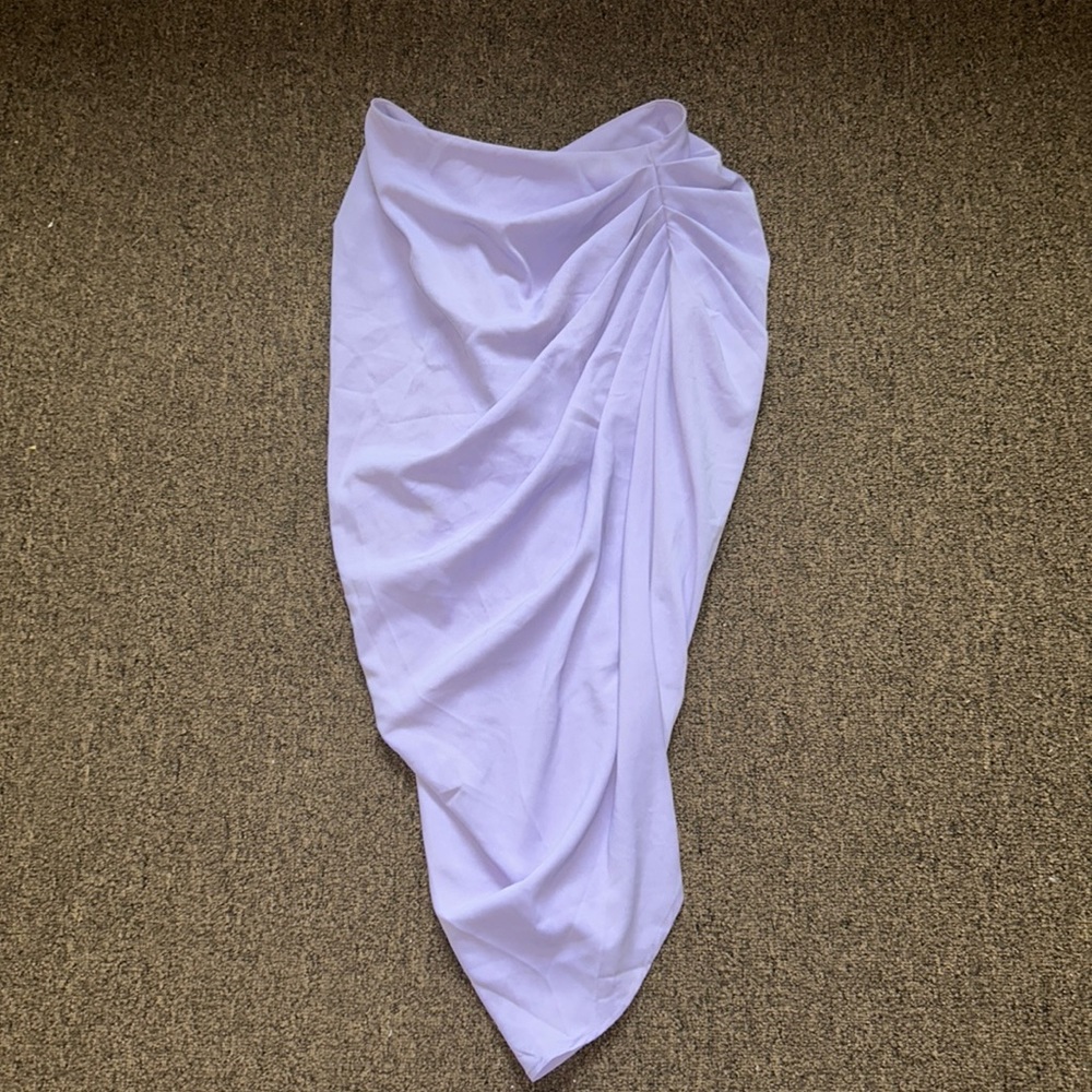 lilac ruched high-slit bodycon midi skirt